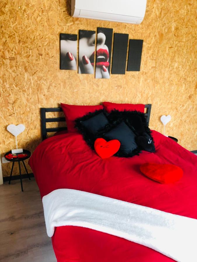 Mini Love Room Jacuzzi Privatif Urimenil Exterior foto