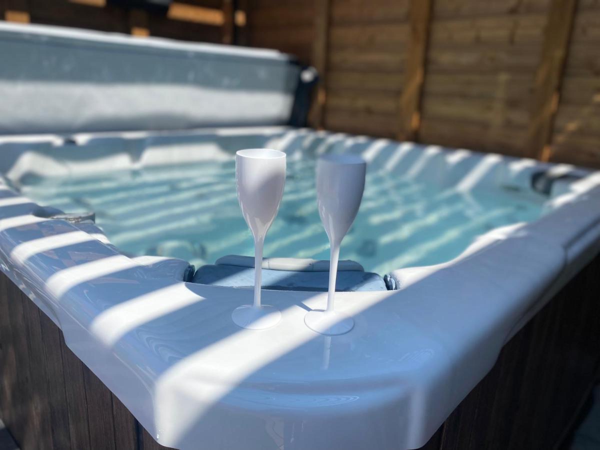 Mini Love Room Jacuzzi Privatif Urimenil Exterior foto