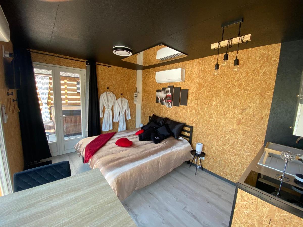 Mini Love Room Jacuzzi Privatif Urimenil Exterior foto